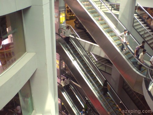 4-escalators.jpg