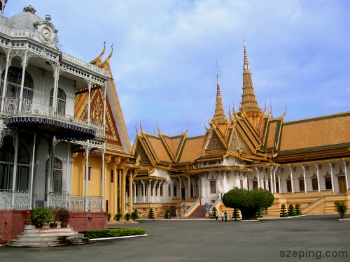 4-throne-hall-side.jpg