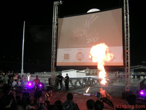 performers-4.jpg