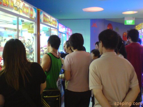 crowds-game.jpg