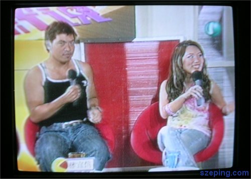 tv2.jpg