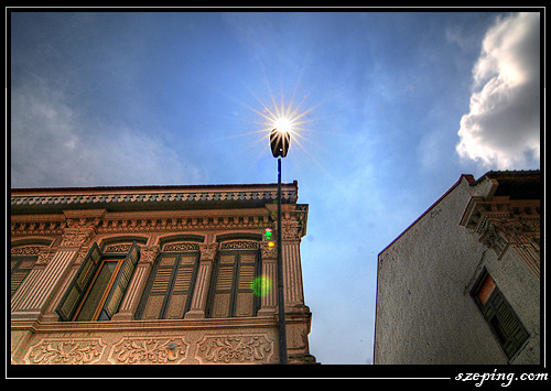 joochiat_streetlight.jpg