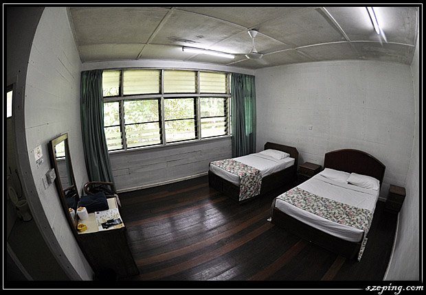 mulu_room1.jpg