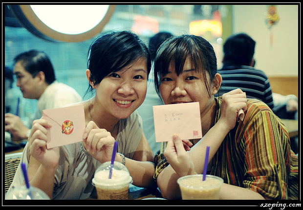 chinatown2010_girls.jpg