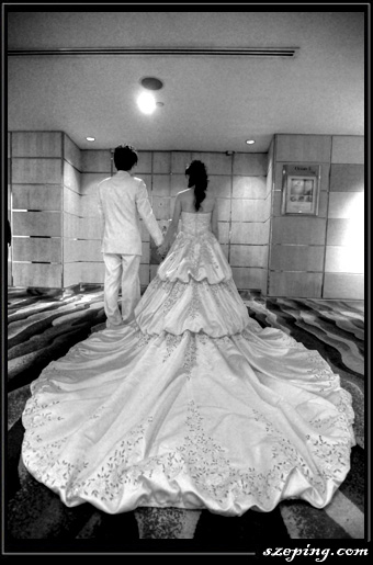 gown1.jpg