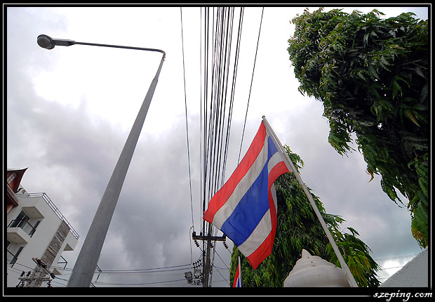phuket-027-flag.jpg