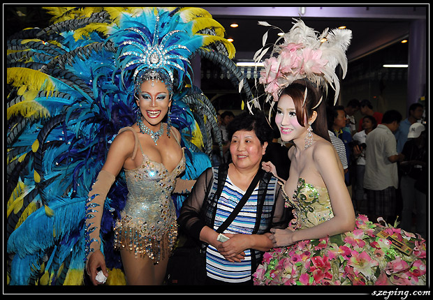 phuket-076-simoncabaret01.jpg