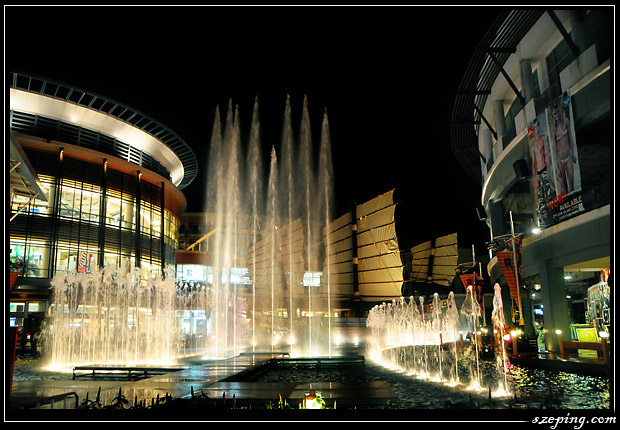 phuket-152-jungceylon02.jpg