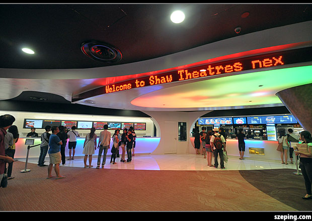 shaw-premiere01.jpg